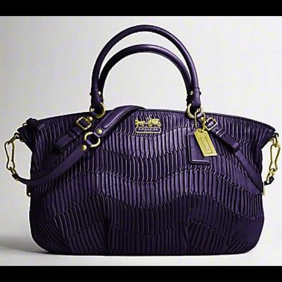 Hp 5/21/14 Coach Lrg Gathered Purple Satchel!